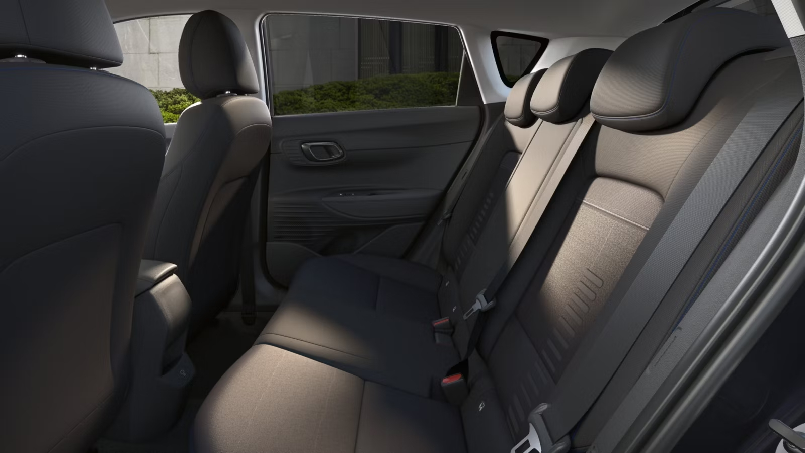 hyundai_bayon_interior_backside