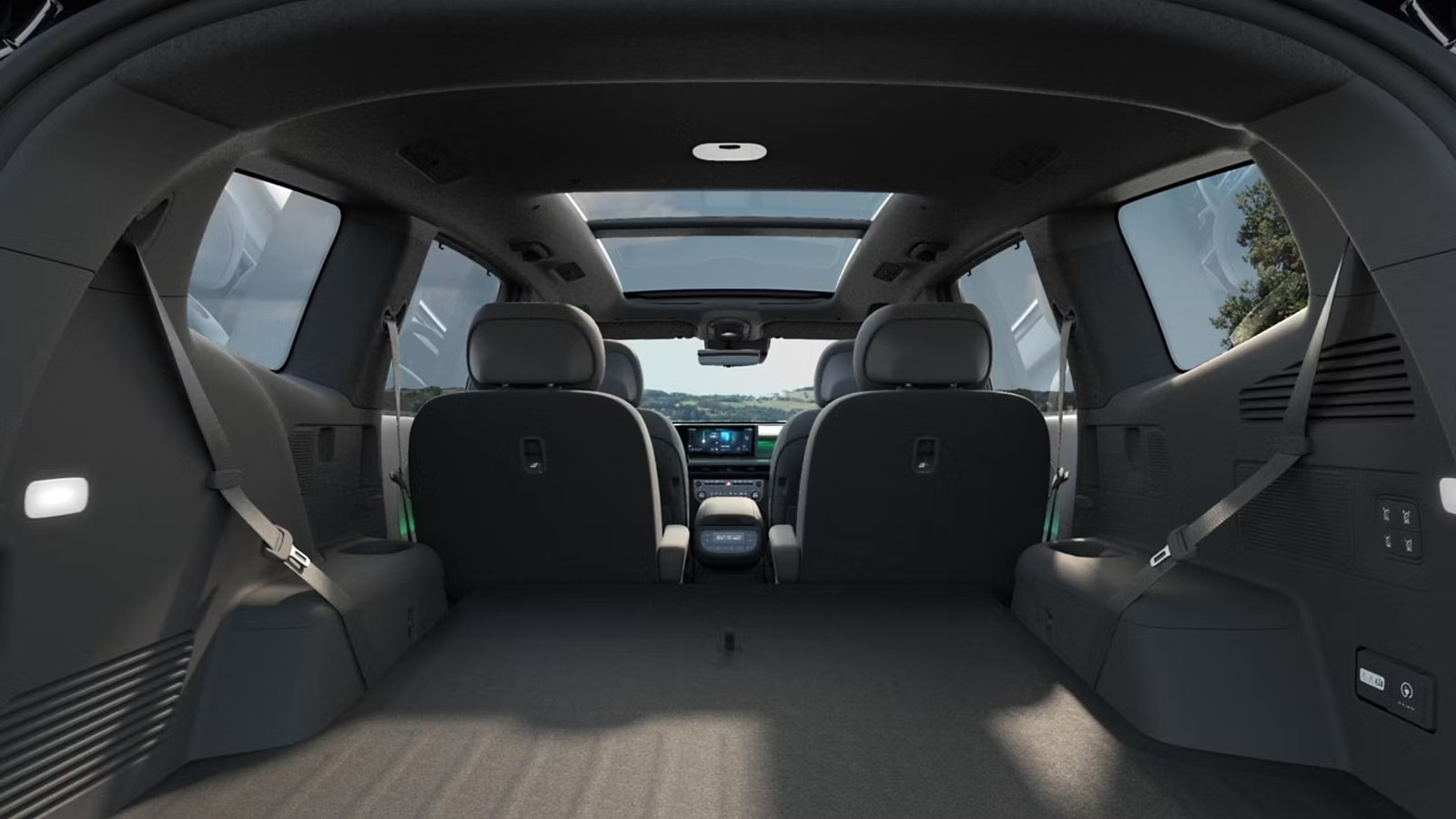 hyundai_ioniq9_interior_black_trunk
